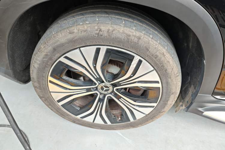 Used Mercedes-Benz EQE SUV 2023 350 4MATIC Luxury Edition Right Rear Wheel Hub