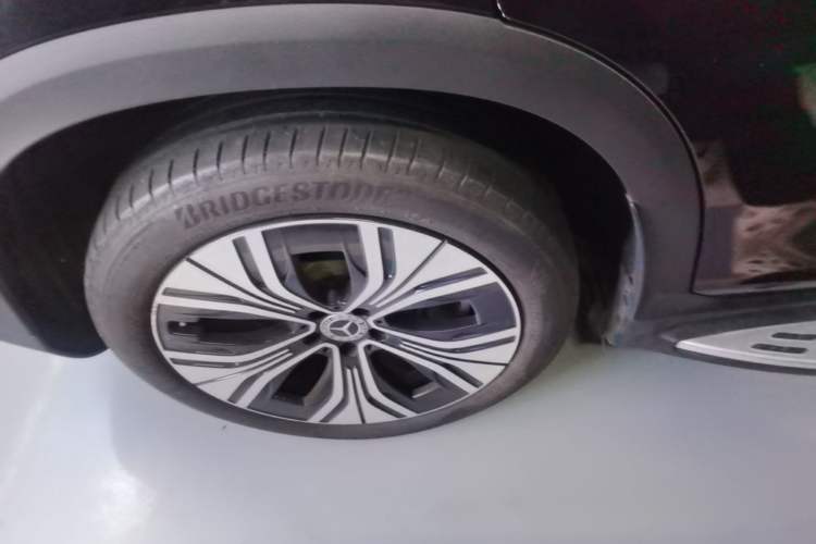 Used Mercedes-Benz EQE SUV 2023 350 4MATIC Luxury Edition Right Rear Wheel Hub