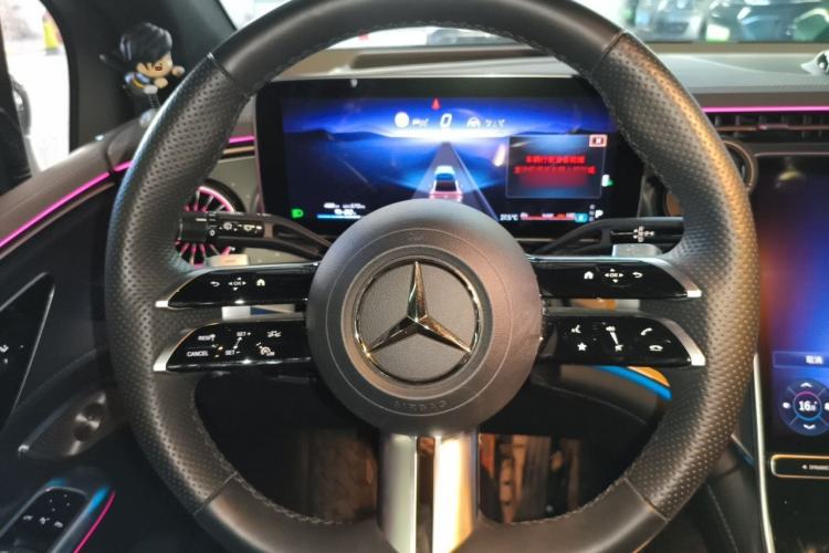 Used Mercedes-Benz EQE SUV 2023 500 4MATIC Special Edition Steering Wheel