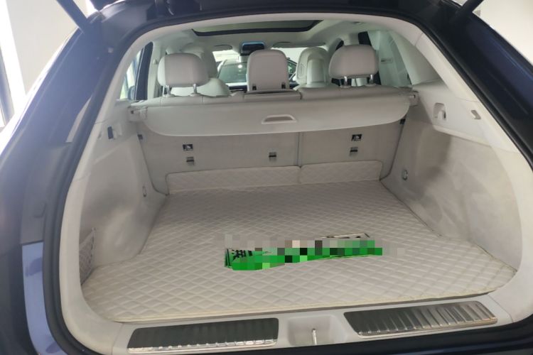 Used Mercedes-Benz EQE SUV 2023 350 4MATIC Pioneer Edition Trunk