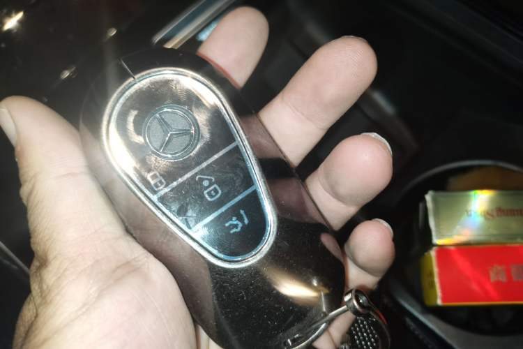 Used Mercedes-Benz EQE SUV 2023 350 4MATIC Pioneer Edition Vehicle Key