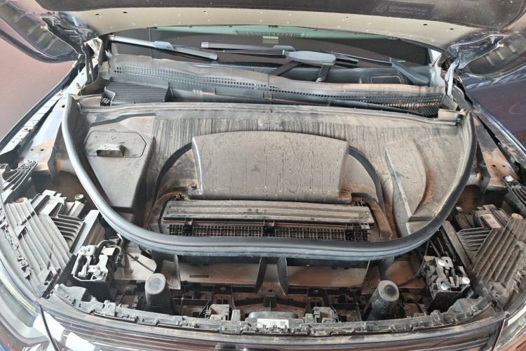 Used Mercedes-Benz EQE SUV 2023 350 4MATIC Pioneer Edition Engine Bay