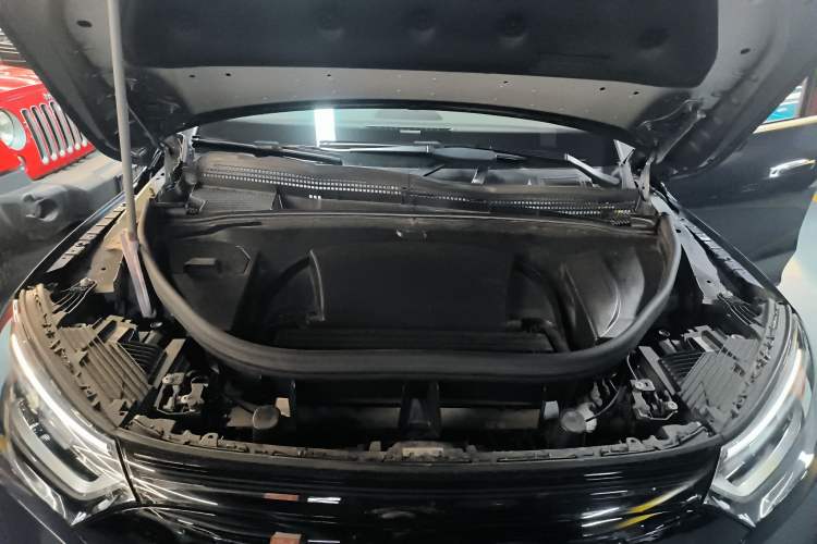 Used Mercedes-Benz EQE SUV 2023 350 4MATIC Pioneer Edition Engine Bay