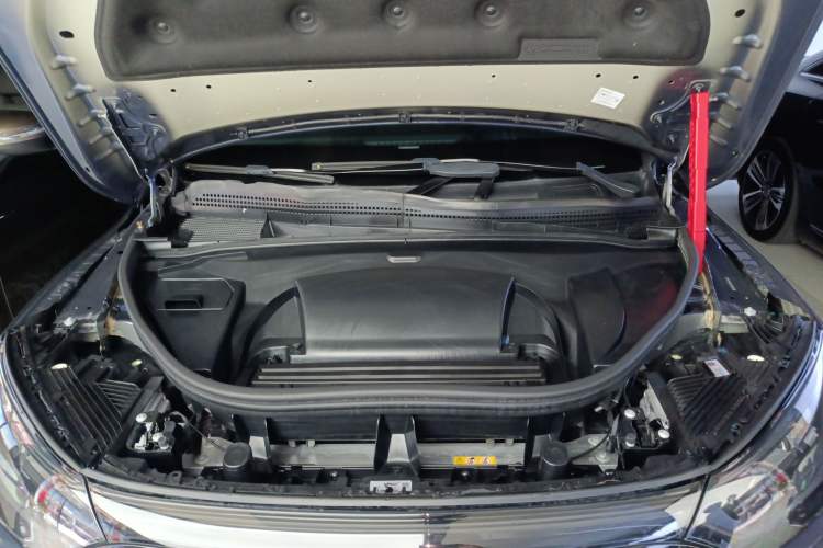 Used Mercedes-Benz EQE SUV 2023 350 4MATIC Luxury Edition Engine Bay