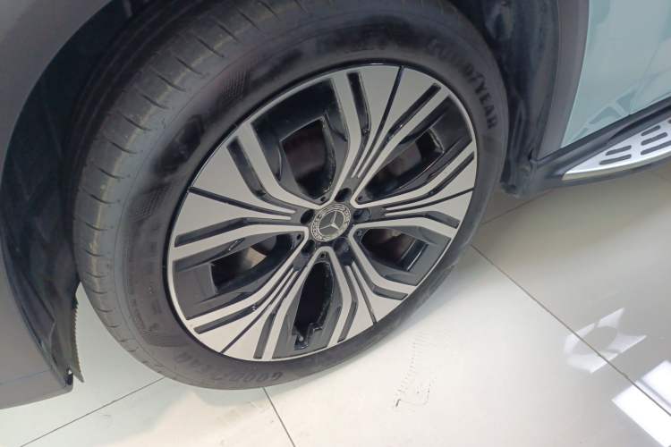 Used Mercedes-Benz EQE SUV 2023 350 4MATIC Luxury Edition Exterior 4