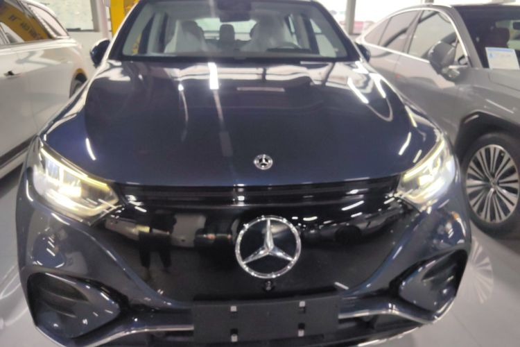 Used Mercedes-Benz EQE SUV 2023 350 4MATIC Pioneer Edition Front