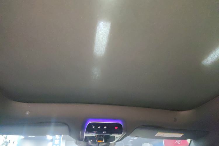 Used Mercedes-Benz EQE SUV 2023 350 4MATIC Pioneer Edition Headliner