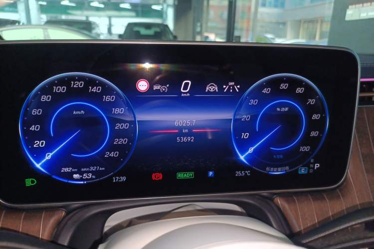 Used Mercedes-Benz EQE SUV 2023 350 4MATIC Luxury Edition Instrument Cluster