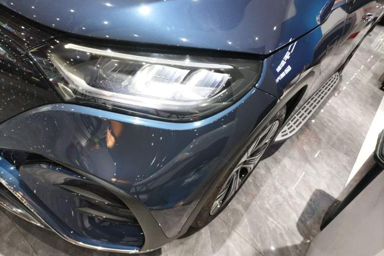Used Mercedes-Benz EQE SUV 2023 350 4MATIC Luxury Edition Left Front Headlight