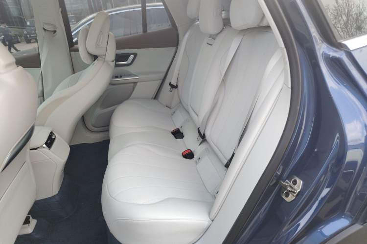 Used Mercedes-Benz EQE SUV 2023 350 4MATIC Pioneer Edition Left Rear Seat