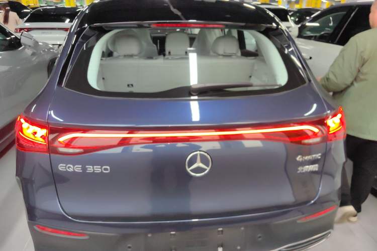 Used Mercedes-Benz EQE SUV 2023 350 4MATIC Pioneer Edition Rear