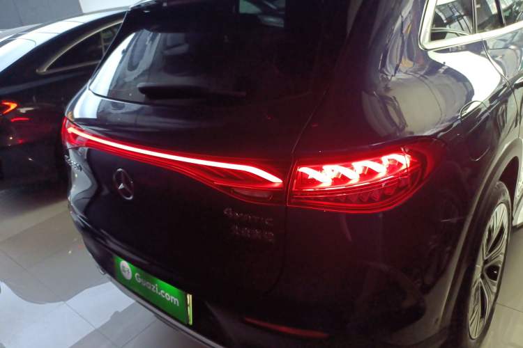 Used Mercedes-Benz EQE SUV 2023 350 4MATIC Luxury Edition Rear
