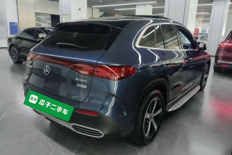 Used Mercedes-Benz EQE SUV 2023 350 4MATIC Pioneer Edition Rear Right 45 Deg