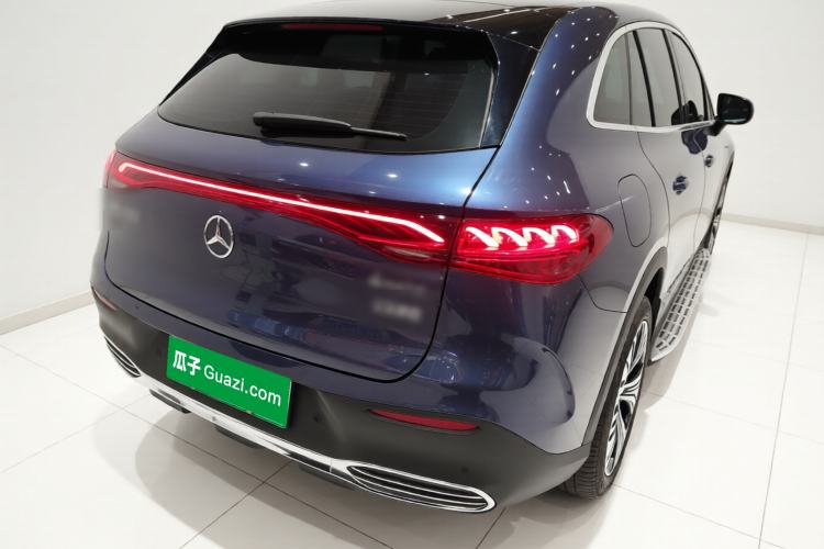 Used Mercedes-Benz EQE SUV 2023 350 4MATIC Luxury Edition Rear Right 45 Deg