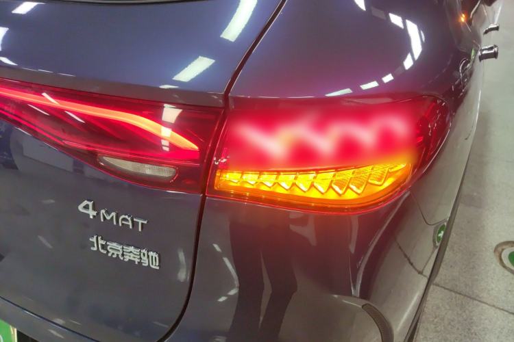 Used Mercedes-Benz EQE SUV 2023 350 4MATIC Pioneer Edition Right Rear Taillight