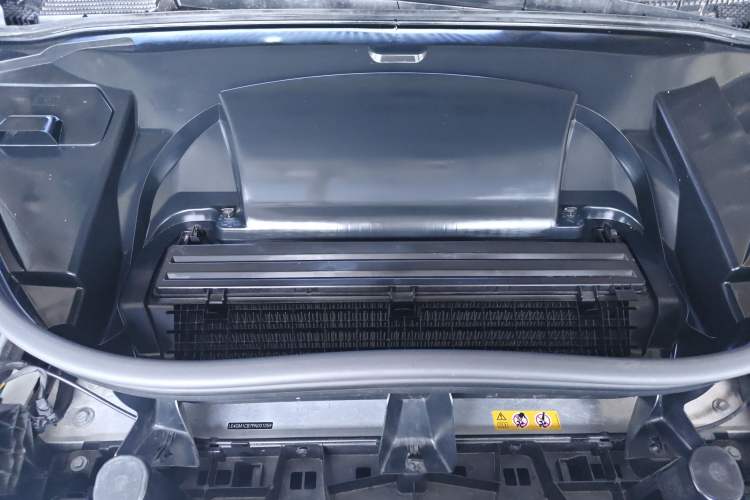 Used Mercedes-Benz EQE SUV 2023 350 4MATIC Luxury Edition Engine Bay