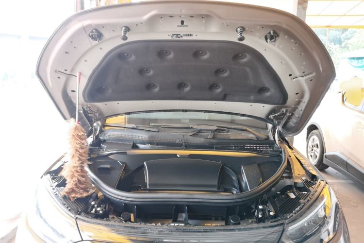Used Mercedes-Benz EQE SUV 2023 350 4MATIC Luxury Edition Engine Bay