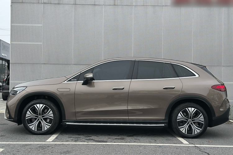 Used Mercedes-Benz EQE SUV 2023 350 4MATIC Luxury Edition Exterior 3