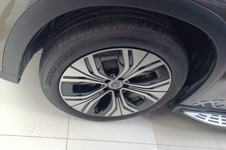 Used Mercedes-Benz EQE SUV 2023 350 4MATIC Luxury Edition Exterior 4