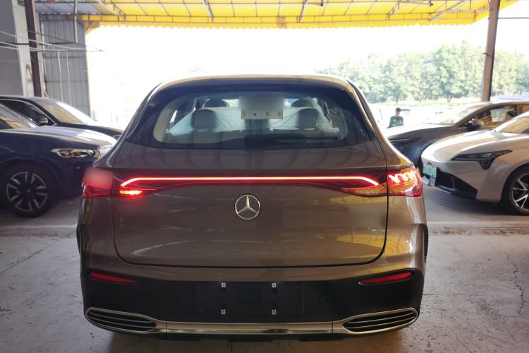 Used Mercedes-Benz EQE SUV 2023 350 4MATIC Luxury Edition Exterior 4