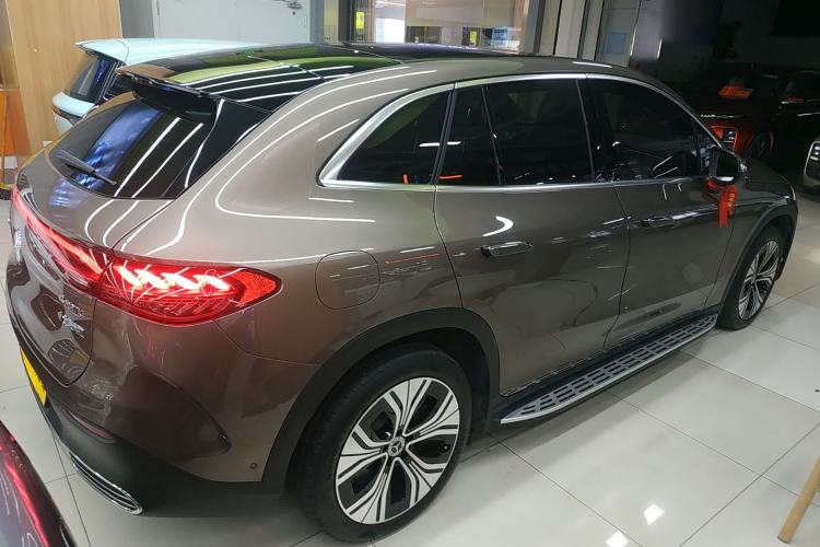 Used Mercedes-Benz EQE SUV 2023 350 4MATIC Luxury Edition Exterior 5