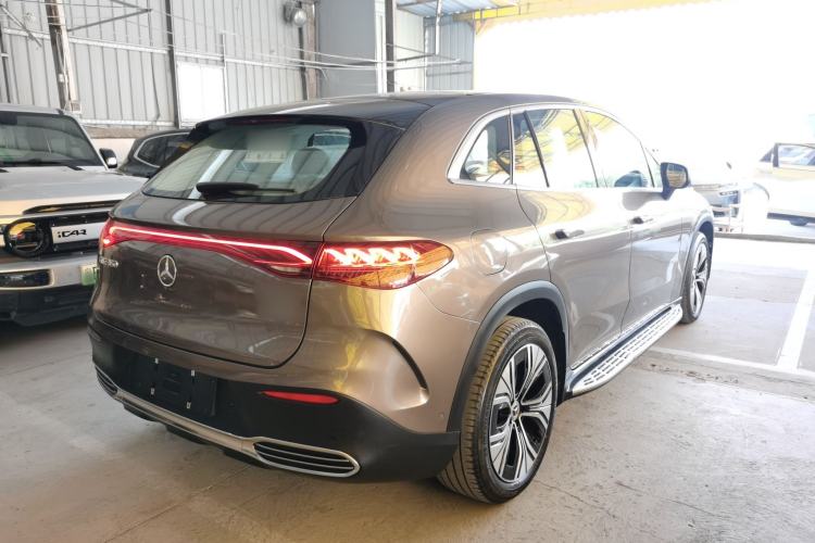 Used Mercedes-Benz EQE SUV 2023 350 4MATIC Luxury Edition Exterior 5