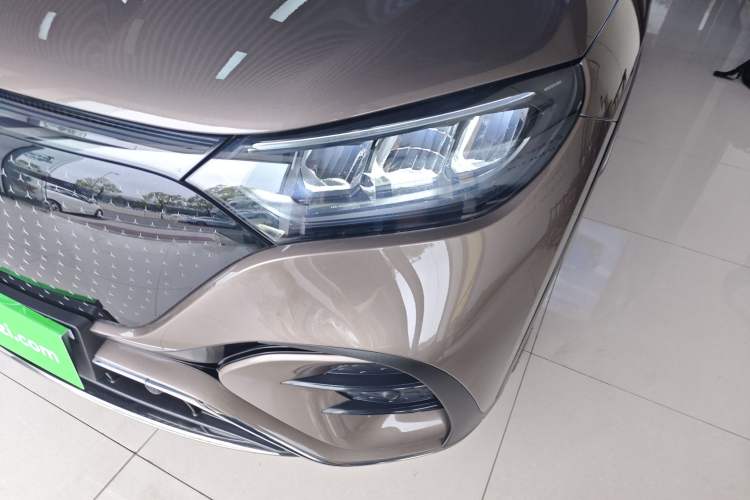 Used Mercedes-Benz EQE SUV 2023 350 4MATIC Luxury Edition Left Front Headlight