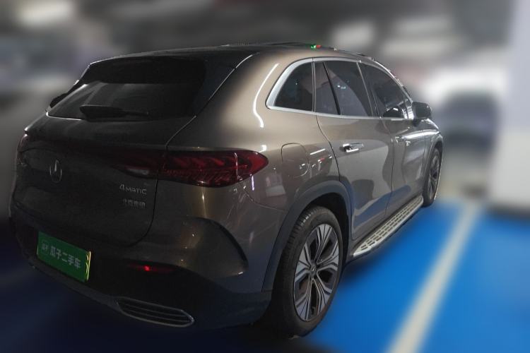 Used Mercedes-Benz EQE SUV 2023 350 4MATIC Luxury Edition Rear Right 45 Deg