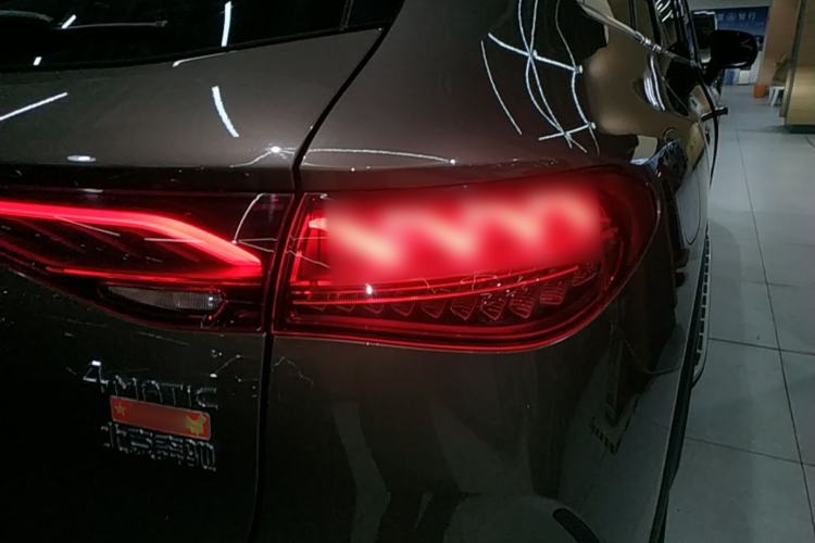 Used Mercedes-Benz EQE SUV 2023 350 4MATIC Luxury Edition Right Rear Taillight