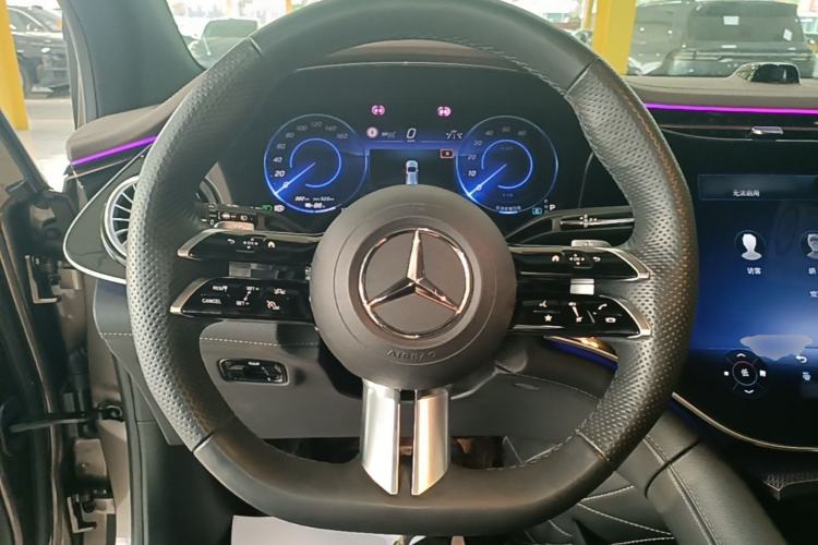 Used Mercedes-Benz EQE SUV 2023 500 4MATIC Steering Wheel