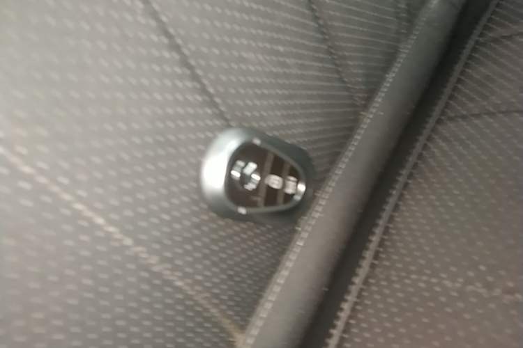 Used Mercedes-Benz EQE SUV 2023 350 4MATIC Luxury Edition Vehicle Key
