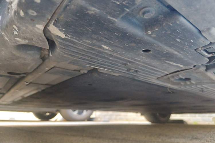 Used Mercedes-Benz EQE SUV 2023 500 4MATIC Special Edition Chassis Front Left