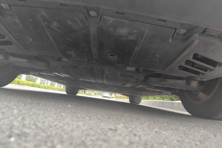 Used Mercedes-Benz EQE SUV 2023 350 4MATIC Pioneer Edition Chassis Rear