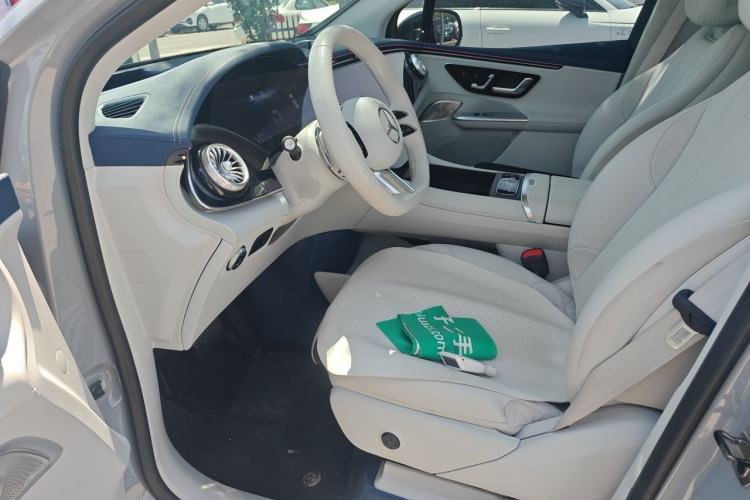 Used Mercedes-Benz EQE SUV 2023 500 4MATIC Driver Seat