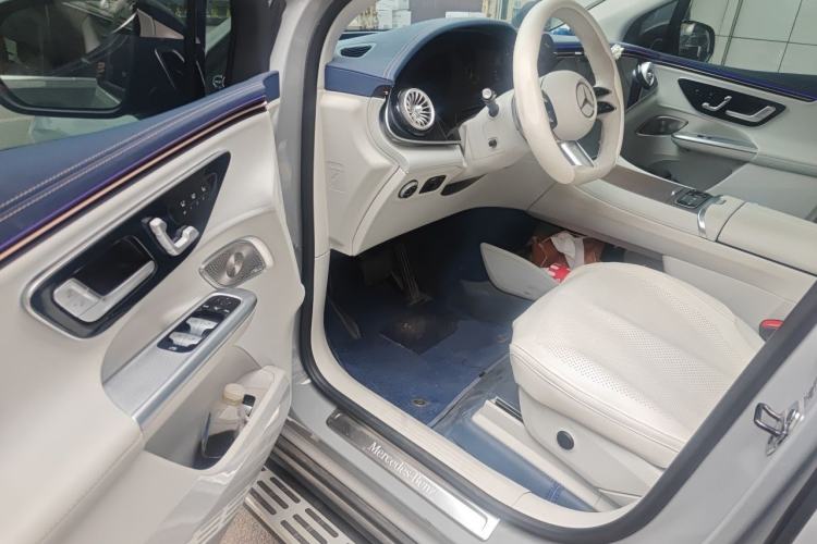 Used Mercedes-Benz EQE SUV 2023 500 4MATIC Driver Seat