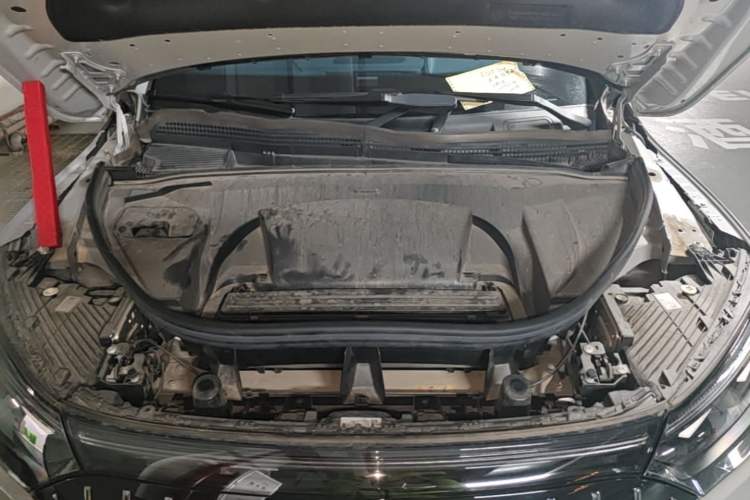 Used Mercedes-Benz EQE SUV 2023 500 4MATIC Engine Bay