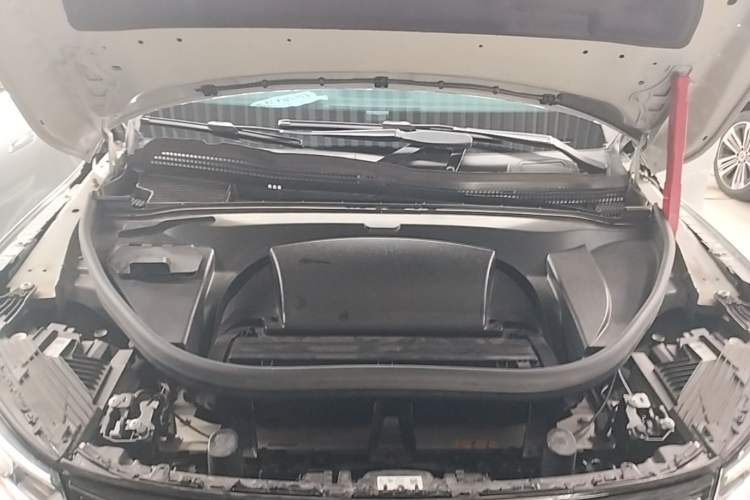 Used Mercedes-Benz EQE SUV 2023 350 4MATIC Pioneer Edition Engine Bay