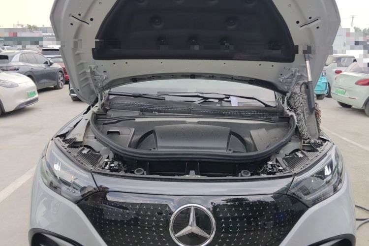 Used Mercedes-Benz EQE SUV 2023 350 4MATIC Luxury Edition Engine Bay