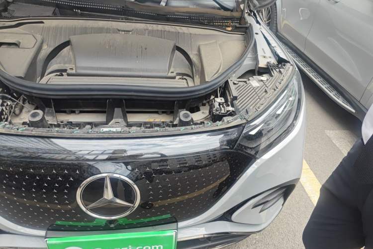 Used Mercedes-Benz EQE SUV 2023 500 4MATIC Engine Bay Left