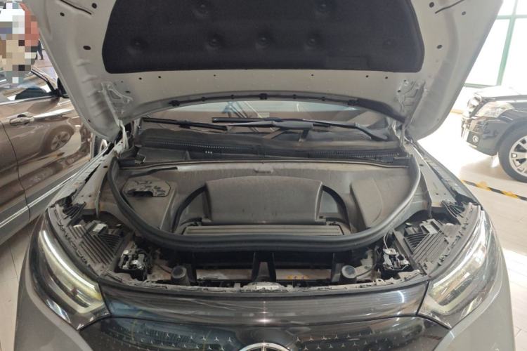 Used Mercedes-Benz EQE SUV 2023 350 4MATIC Luxury Edition Engine Bay