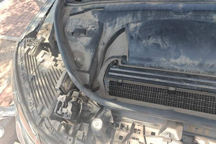 Used Mercedes-Benz EQE SUV 2023 500 4MATIC Engine Bay Right