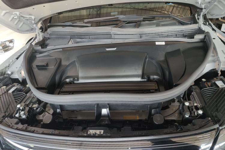 Used Mercedes-Benz EQE SUV 2023 350 4MATIC Luxury Edition Engine Bay