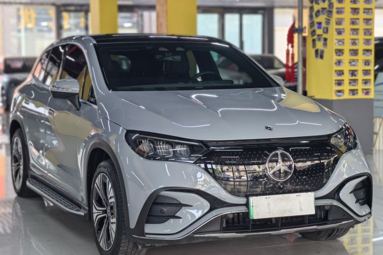 Used Mercedes-Benz EQE SUV 2023 350 4MATIC Luxury Edition Exterior 3