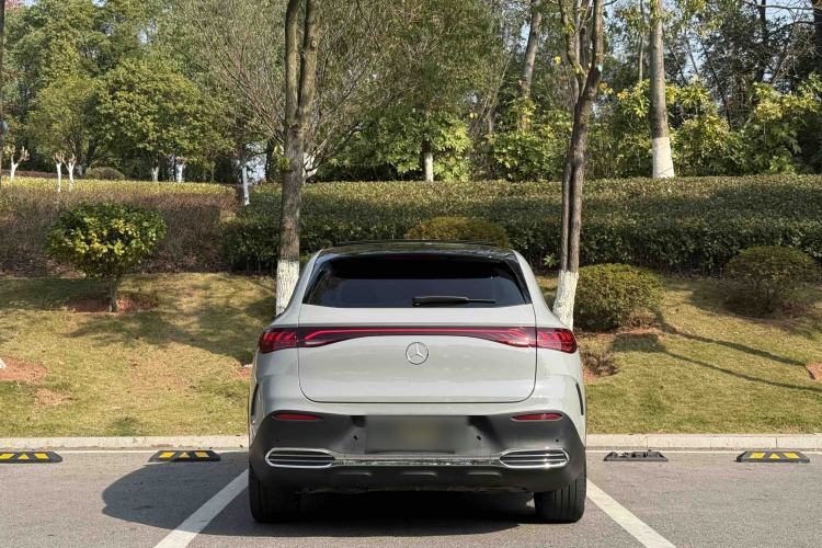 Used Mercedes-Benz EQE SUV 2023 350 4MATIC Luxury Edition Exterior 5