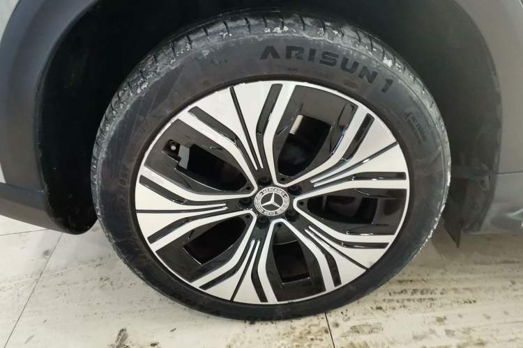 Used Mercedes-Benz EQE SUV 2023 350 4MATIC Luxury Edition Exterior 8