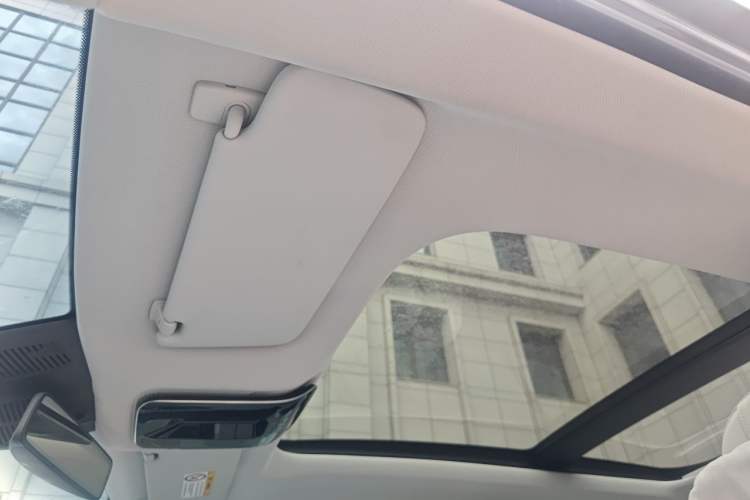 Used Mercedes-Benz EQE SUV 2023 500 4MATIC Headliner