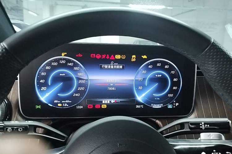 Used Mercedes-Benz EQE SUV 2023 350 4MATIC Pioneer Edition Instrument Cluster