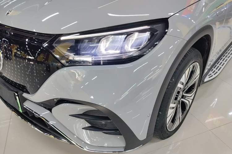 Used Mercedes-Benz EQE SUV 2023 350 4MATIC Luxury Edition Left Front Headlight
