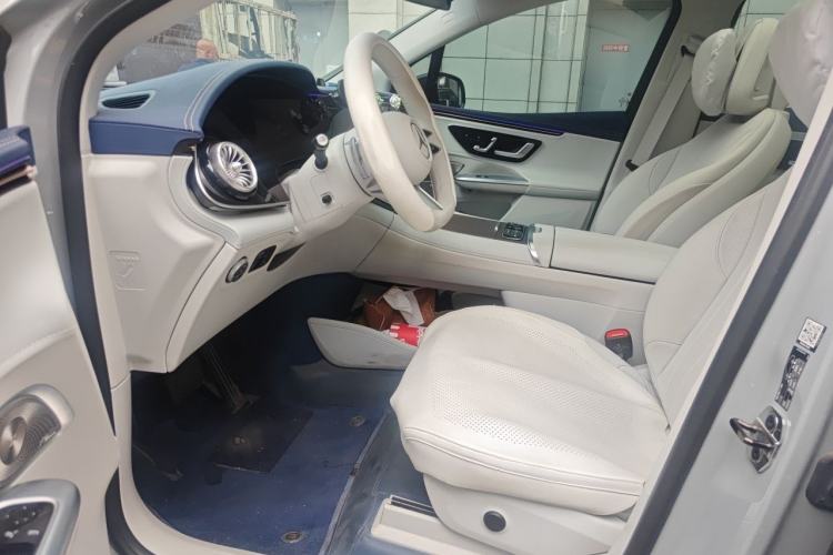 Used Mercedes-Benz EQE SUV 2023 500 4MATIC Left Front Seat