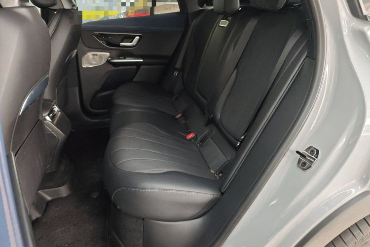 Used Mercedes-Benz EQE SUV 2023 350 4MATIC Luxury Edition Left Rear Seat
